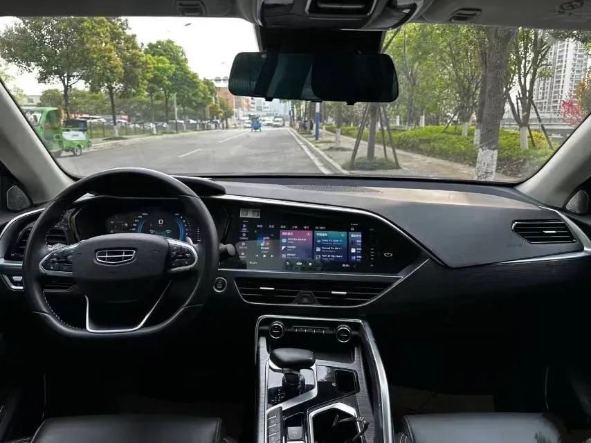 2021 Geely Tugella 2.0T 238HP L4 8AT,autocango,china used car exporter,china ev exporter,chinese used car exporter,chinese used ev exporter