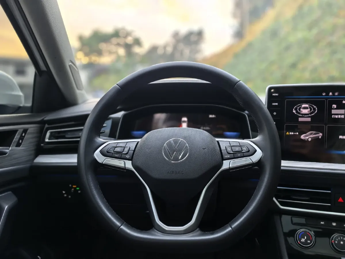 2023 Volkswagen Sagitar 1.4T 150HP L4 7DCT,autocango,china used car exporter,china ev exporter,chinese used car exporter,chinese used ev exporter