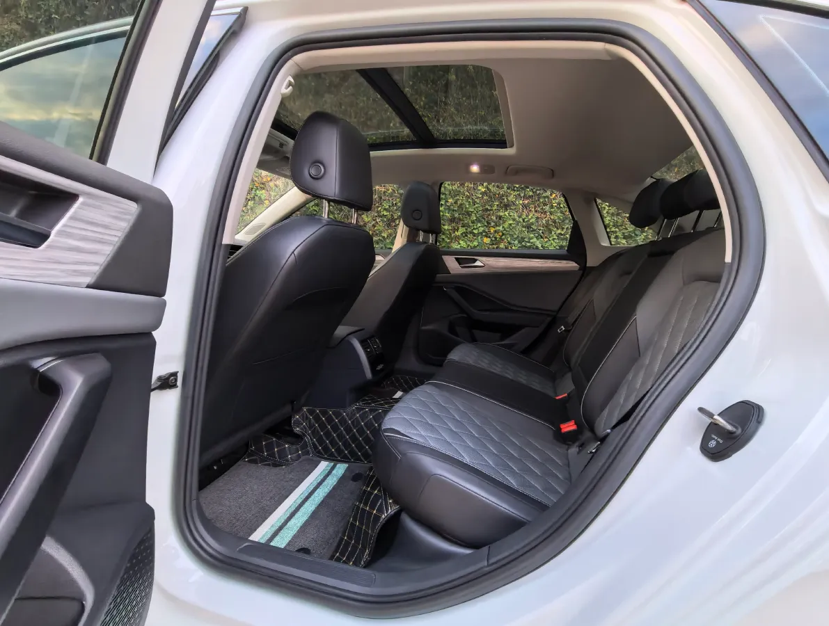 2023 Volkswagen Sagitar 1.4T 150HP L4 7DCT,autocango,china used car exporter,china ev exporter,chinese used car exporter,chinese used ev exporter