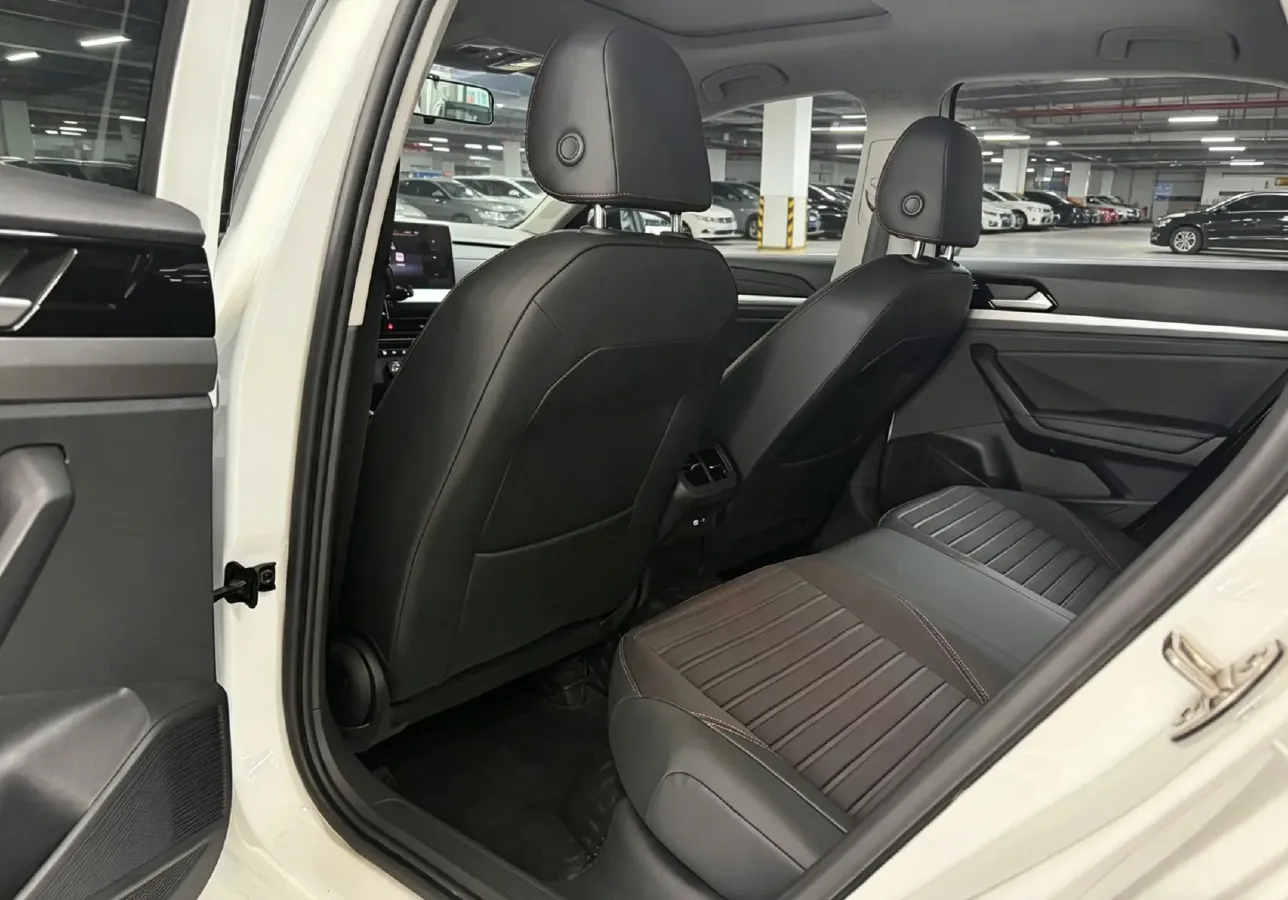 2023 Volkswagen Lavida 1.4T 150HP L4 7DCT,autocango,china used car exporter,china ev exporter,chinese used car exporter,chinese used ev exporter