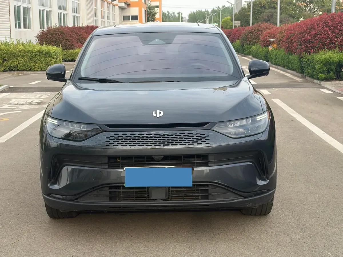 2023 Leapmotor C11 Range Extended 131HP REEV 30.1KWH,autocango,china used car exporter,china ev exporter,chinese used car exporter,chinese used ev exporter