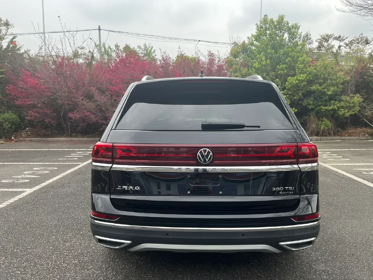 2024 Volkswagen Teramont 2.0T 220HP L4 7DCT,autocango,china used car exporter,china ev exporter,chinese used car exporter,chinese used ev exporter