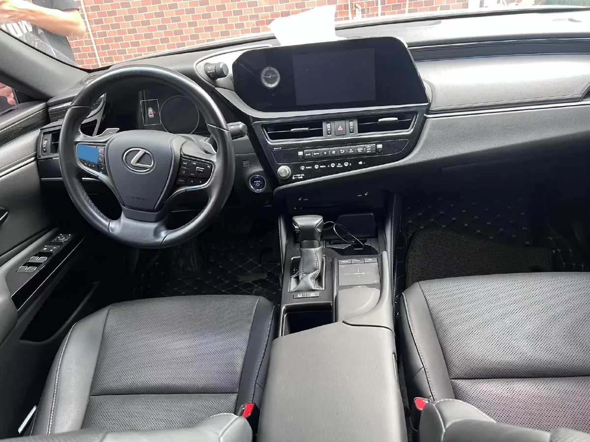 2021 Lexus ES 2.5L 178HP L4 E-CVT Hybrid,autocango,china used car exporter,china ev exporter,chinese used car exporter,chinese used ev exporter