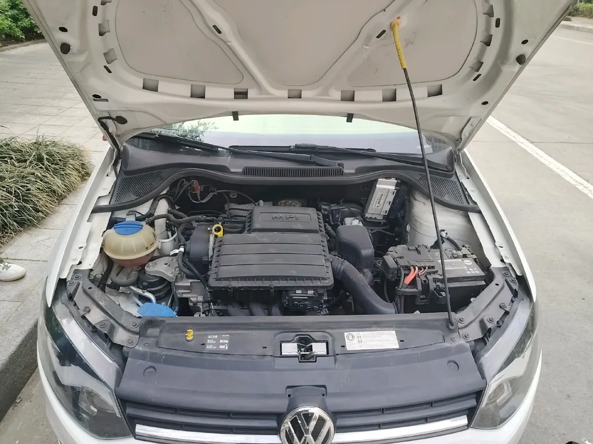 2018 ChangAn Eado 1.6L 128HP L4 5MT,autocango,china used car exporter,china ev exporter,chinese used car exporter,chinese used ev exporter