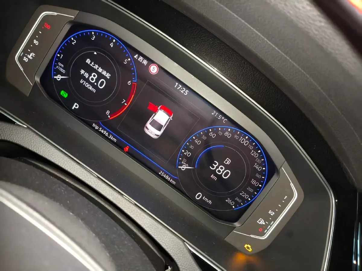 2024 Volkswagen Magotan 2.0T 186HP L4 7DCT,autocango,china used car exporter,china ev exporter,chinese used car exporter,chinese used ev exporter