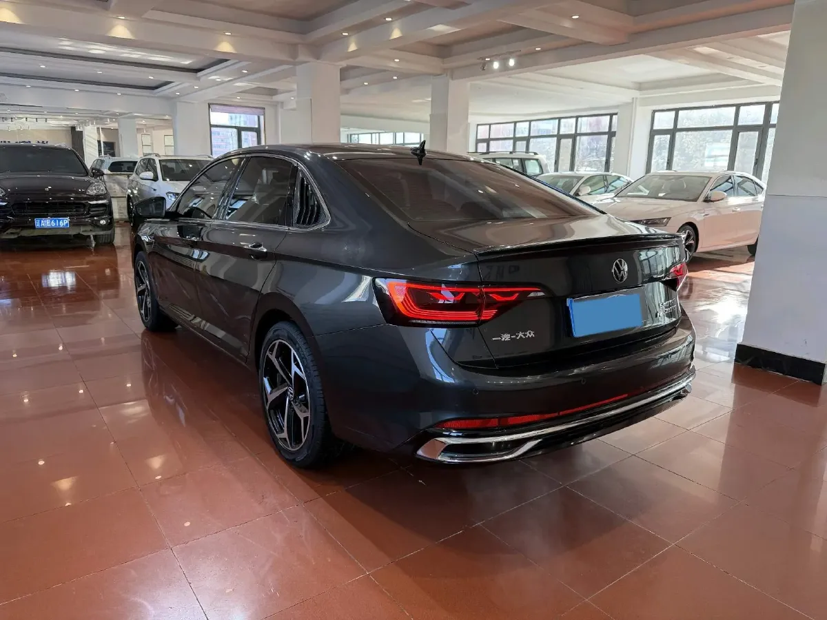 2023 Volkswagen Sagitar 1.4T 150HP L4 7DCT,autocango,china used car exporter,china ev exporter,chinese used car exporter,chinese used ev exporter