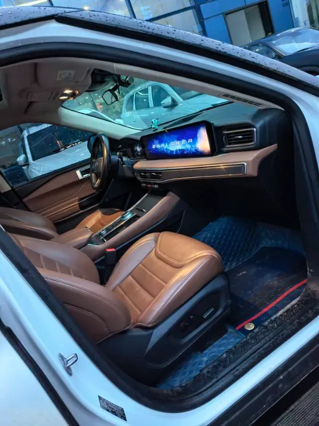 2023 Ford Explorer 2.3T 276HP L4 10AT,autocango,china used car exporter,china ev exporter,chinese used car exporter,chinese used ev exporter