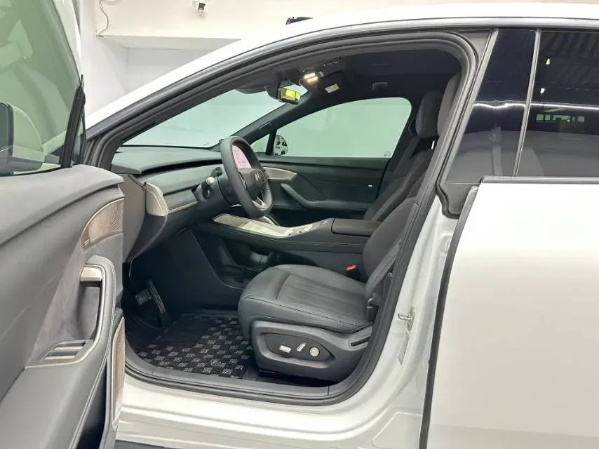 2024 ONVO L60 BEV 60KWH,autocango,china used car exporter,china ev exporter,chinese used car exporter,chinese used ev exporter