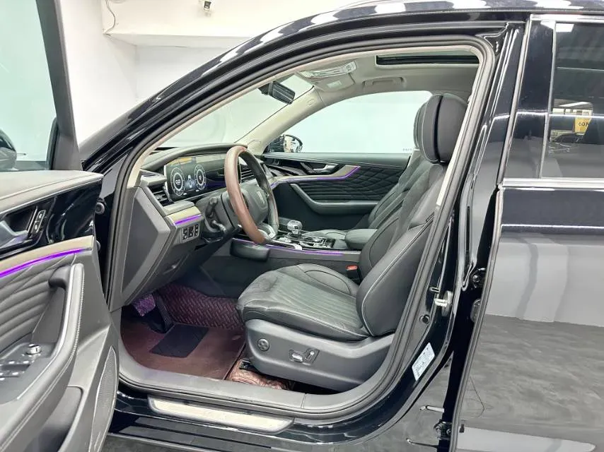 2022 HongQi HS5 2.0T 224HP L4 6AT,autocango,china used car exporter,china ev exporter,chinese used car exporter,chinese used ev exporter