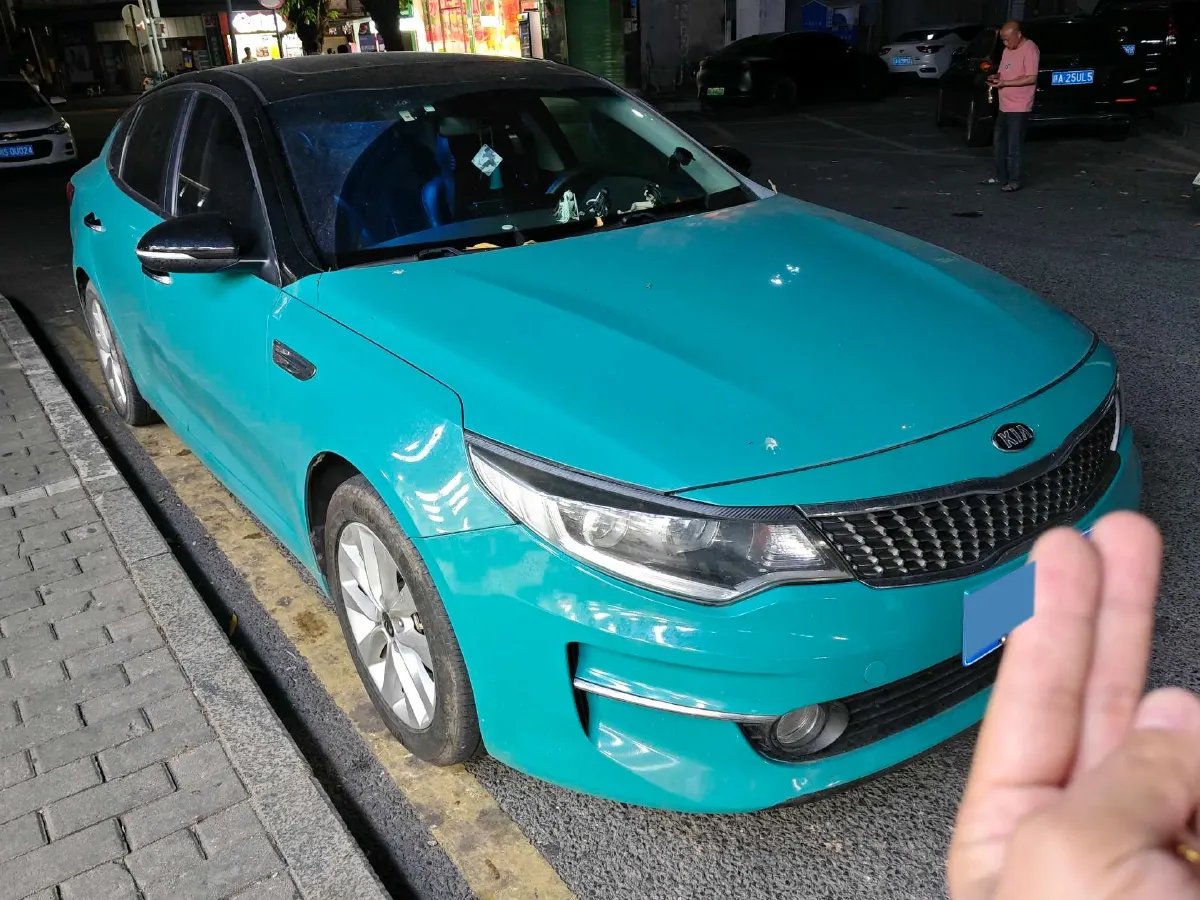 2016 Kia K5 2.0L 161HP L4 6AT,autocango,china used car exporter,china ev exporter,chinese used car exporter,chinese used ev exporter