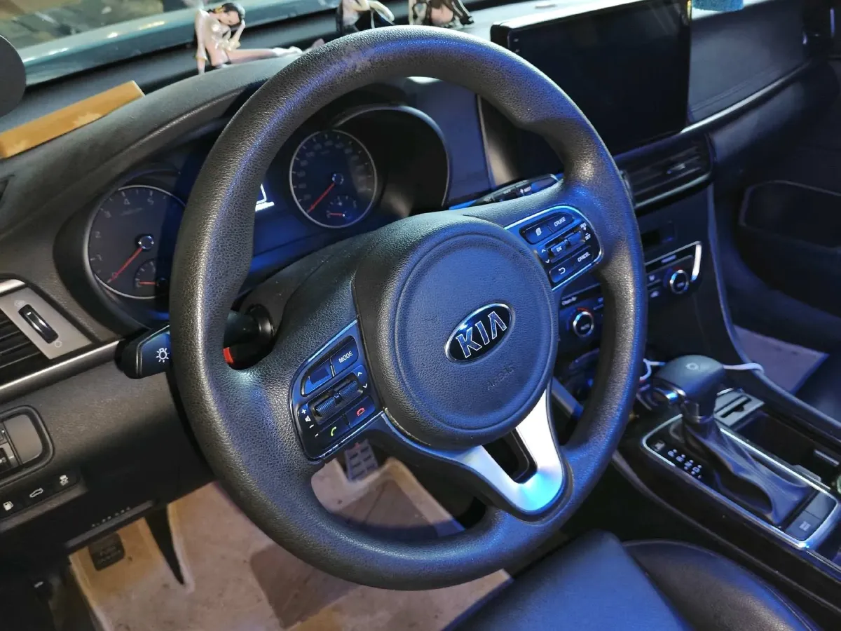 2016 Kia K5 2.0L 161HP L4 6AT,autocango,china used car exporter,china ev exporter,chinese used car exporter,chinese used ev exporter