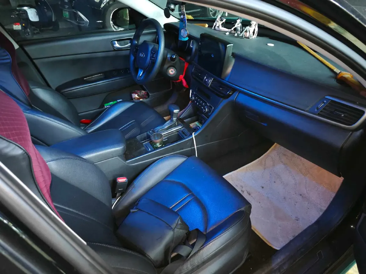 2016 Kia K5 2.0L 161HP L4 6AT,autocango,china used car exporter,china ev exporter,chinese used car exporter,chinese used ev exporter