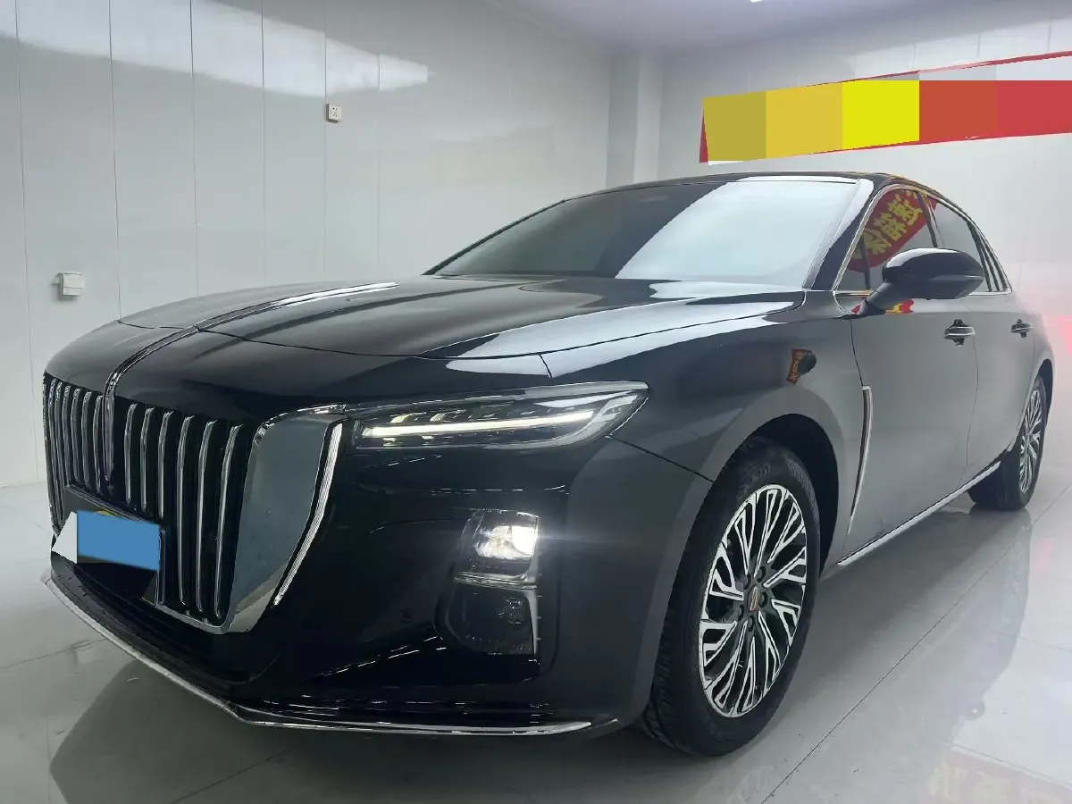 2025 HongQi H5 1.5T 169HP L4 1DHT Hybrid,autocango,china used car exporter,china ev exporter,chinese used car exporter,chinese used ev exporter