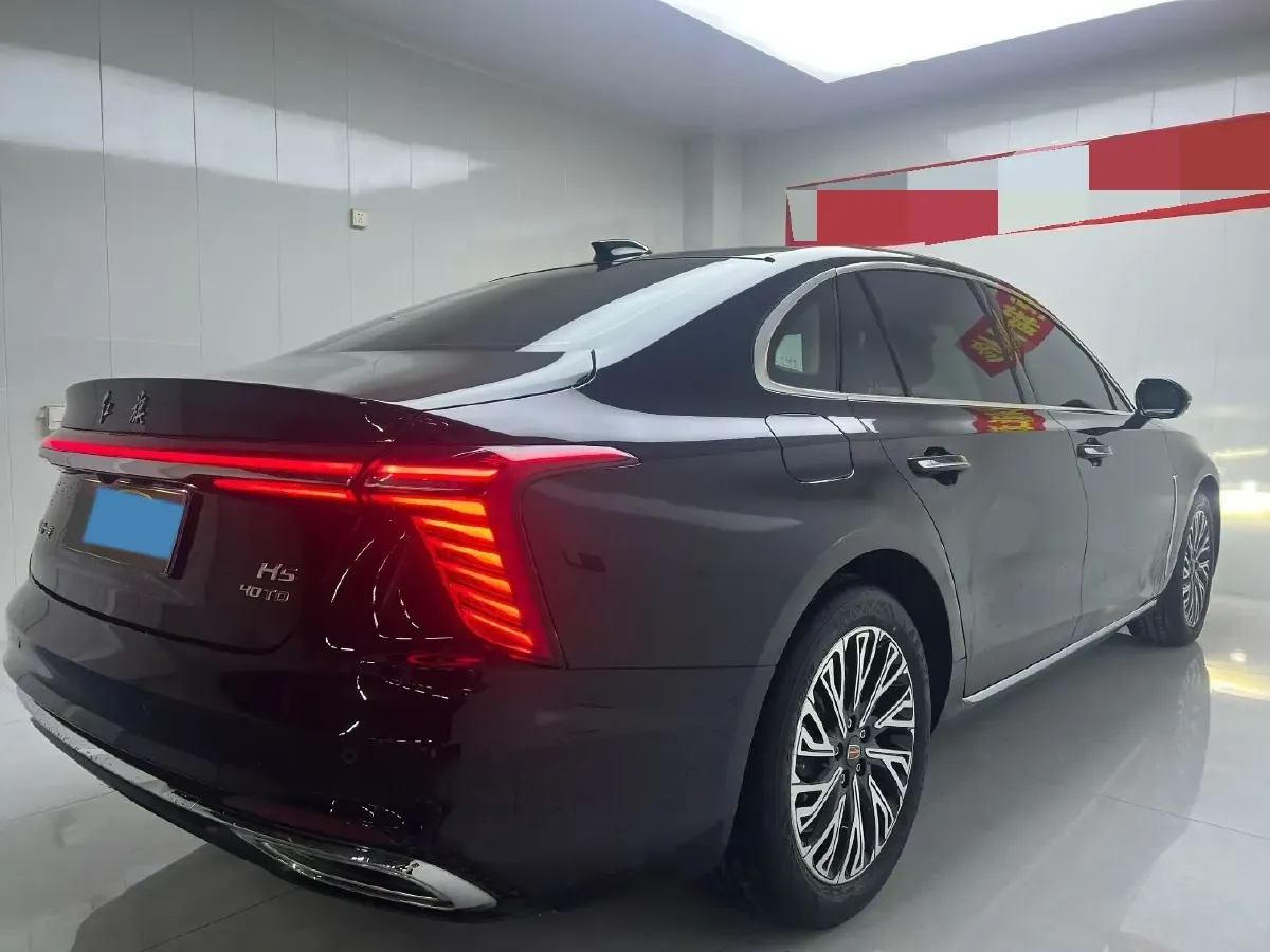 2025 HongQi H5 1.5T 169HP L4 1DHT Hybrid,autocango,china used car exporter,china ev exporter,chinese used car exporter,chinese used ev exporter