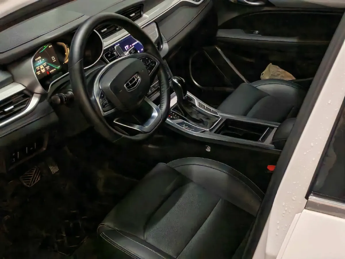 2020 Geely Emgrand 1.5L 109HP L4 CVT,autocango,china used car exporter,china ev exporter,chinese used car exporter,chinese used ev exporter