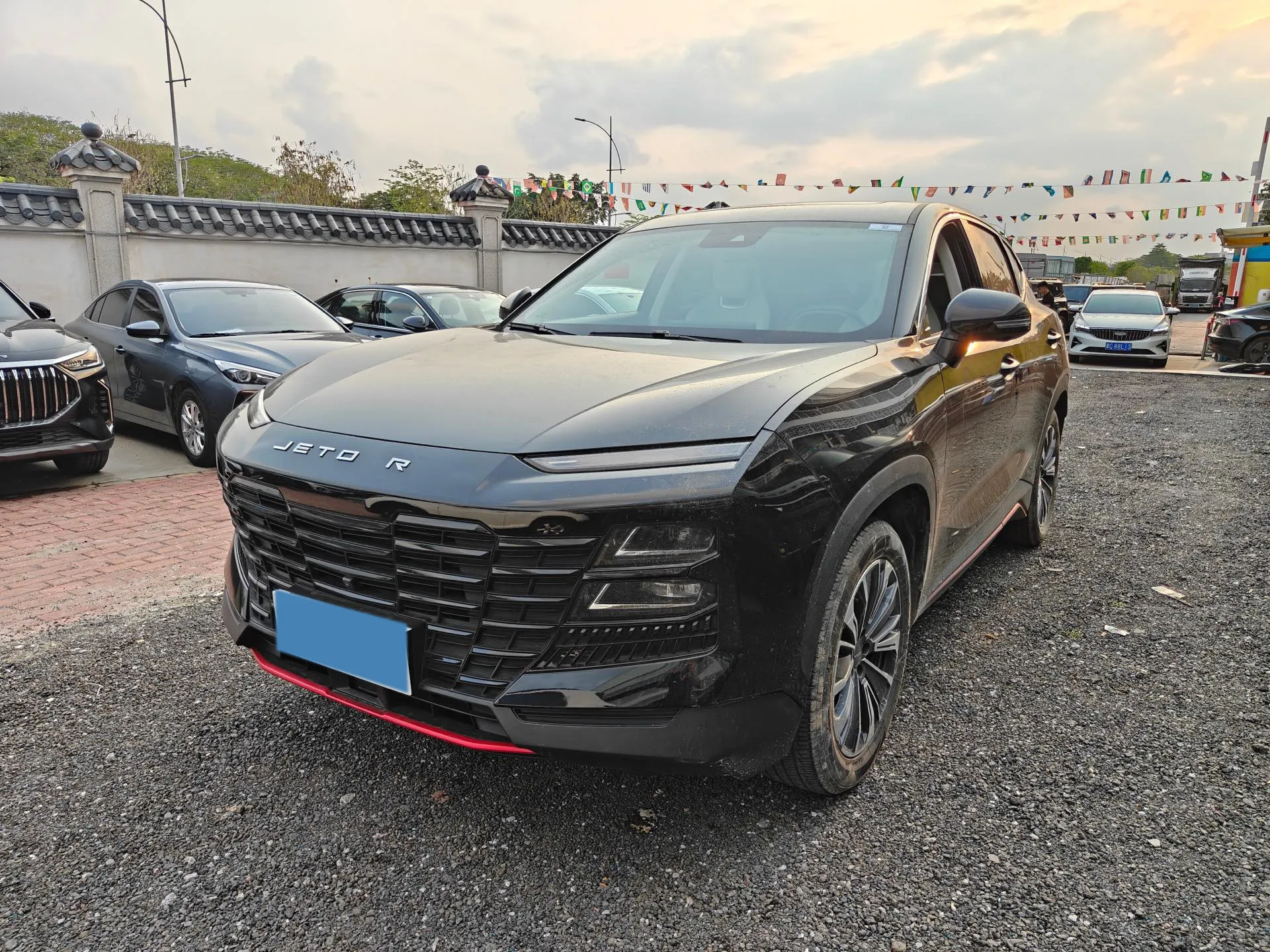 2024 Jetour DASHING 1.6T 197HP L4 7DCT