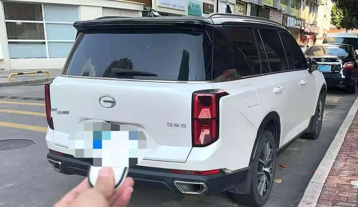 2022 GAC Trumpchi GS8 2.0T 252HP L4 8AT,autocango,china used car exporter,china ev exporter,chinese used car exporter,chinese used ev exporter