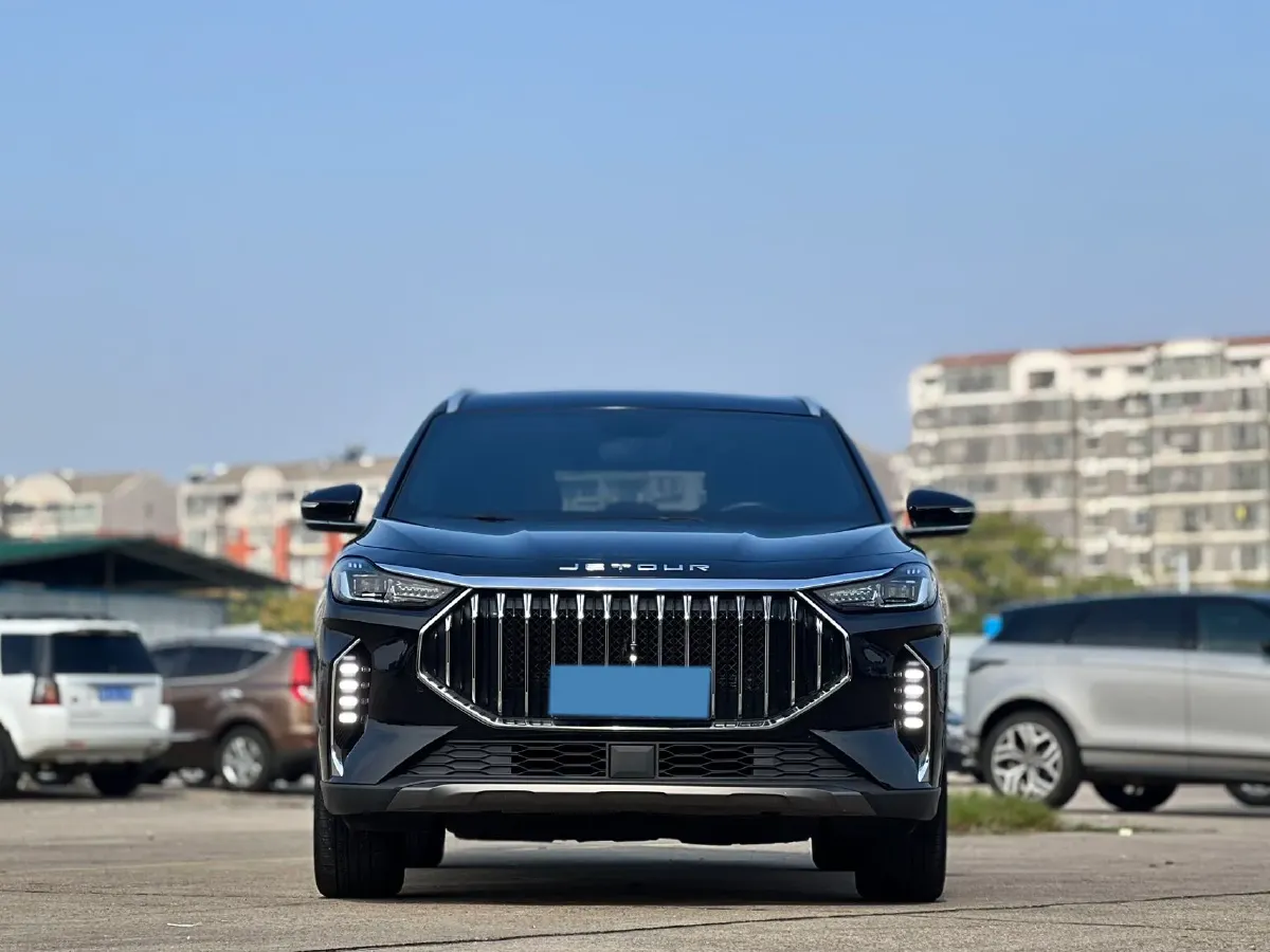 2023 ChangAn Oshan X7 Plus 1.5T 188HP L4 7DCT,autocango,china used car exporter,china ev exporter,chinese used car exporter,chinese used ev exporter