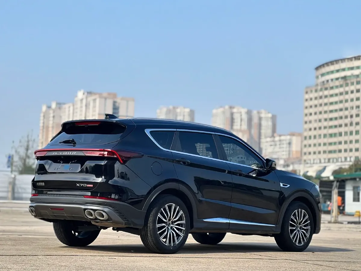 2023 ChangAn Oshan X7 Plus 1.5T 188HP L4 7DCT,autocango,china used car exporter,china ev exporter,chinese used car exporter,chinese used ev exporter