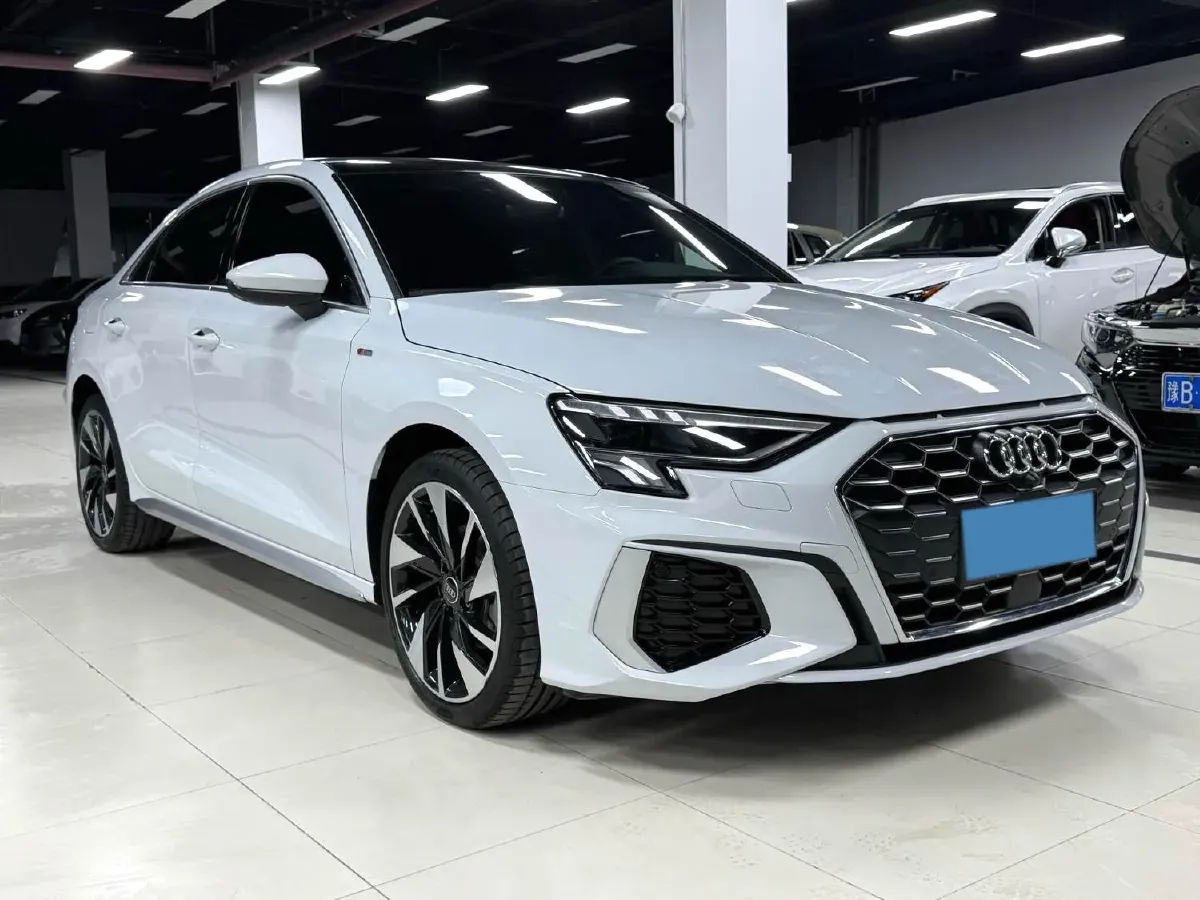 2022 Audi A3 1.4T 150HP L4 7DCT,autocango,china used car exporter,china ev exporter,chinese used car exporter,chinese used ev exporter