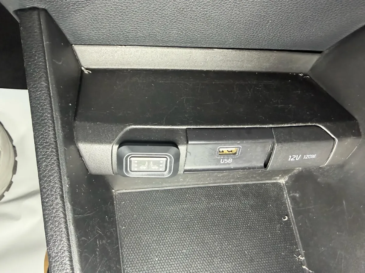 2021 Kia KX1 1.4L 100HP L4 CVT,autocango,china used car exporter,china ev exporter,chinese used car exporter,chinese used ev exporter