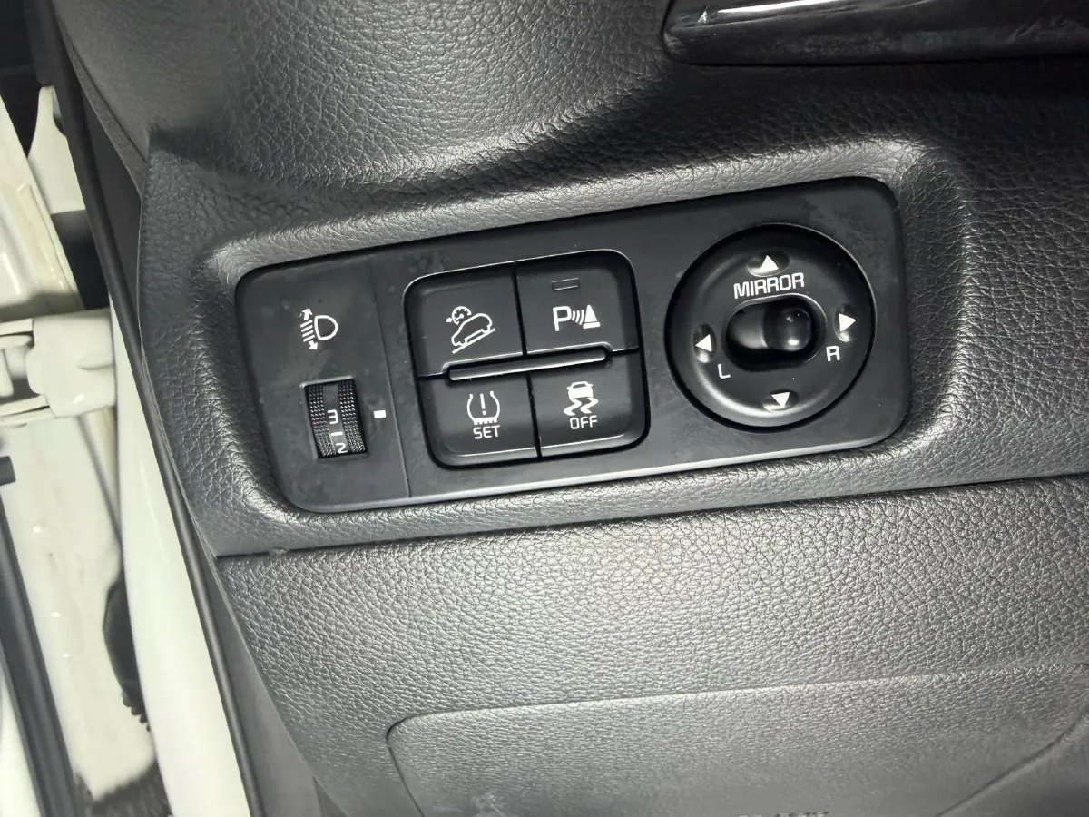 2021 Kia KX1 1.4L 100HP L4 CVT,autocango,china used car exporter,china ev exporter,chinese used car exporter,chinese used ev exporter