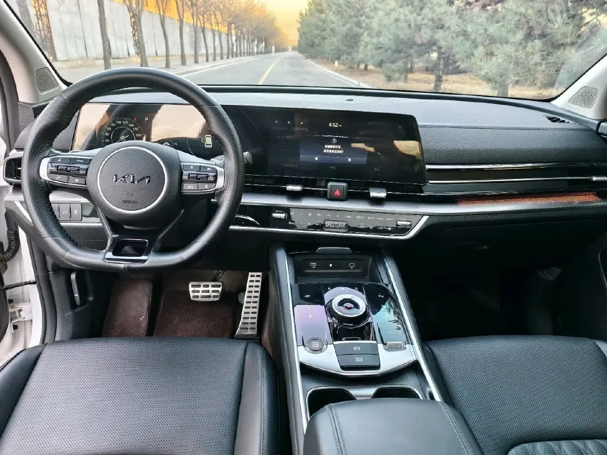 2023 Kia Sportage 2.0T 236HP L4 8AT,autocango,china used car exporter,china ev exporter,chinese used car exporter,chinese used ev exporter