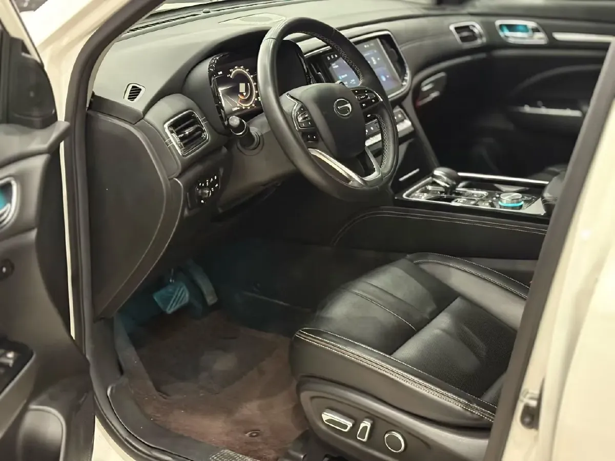 2020 GAC Trumpchi GS8 2.0T 252HP L4 6AT,autocango,china used car exporter,china ev exporter,chinese used car exporter,chinese used ev exporter