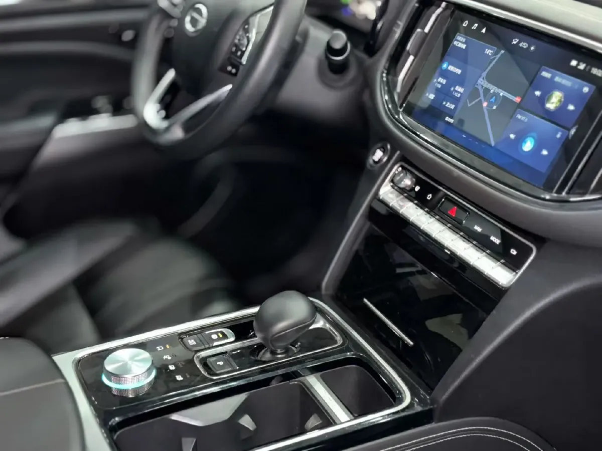 2020 GAC Trumpchi GS8 2.0T 252HP L4 6AT,autocango,china used car exporter,china ev exporter,chinese used car exporter,chinese used ev exporter