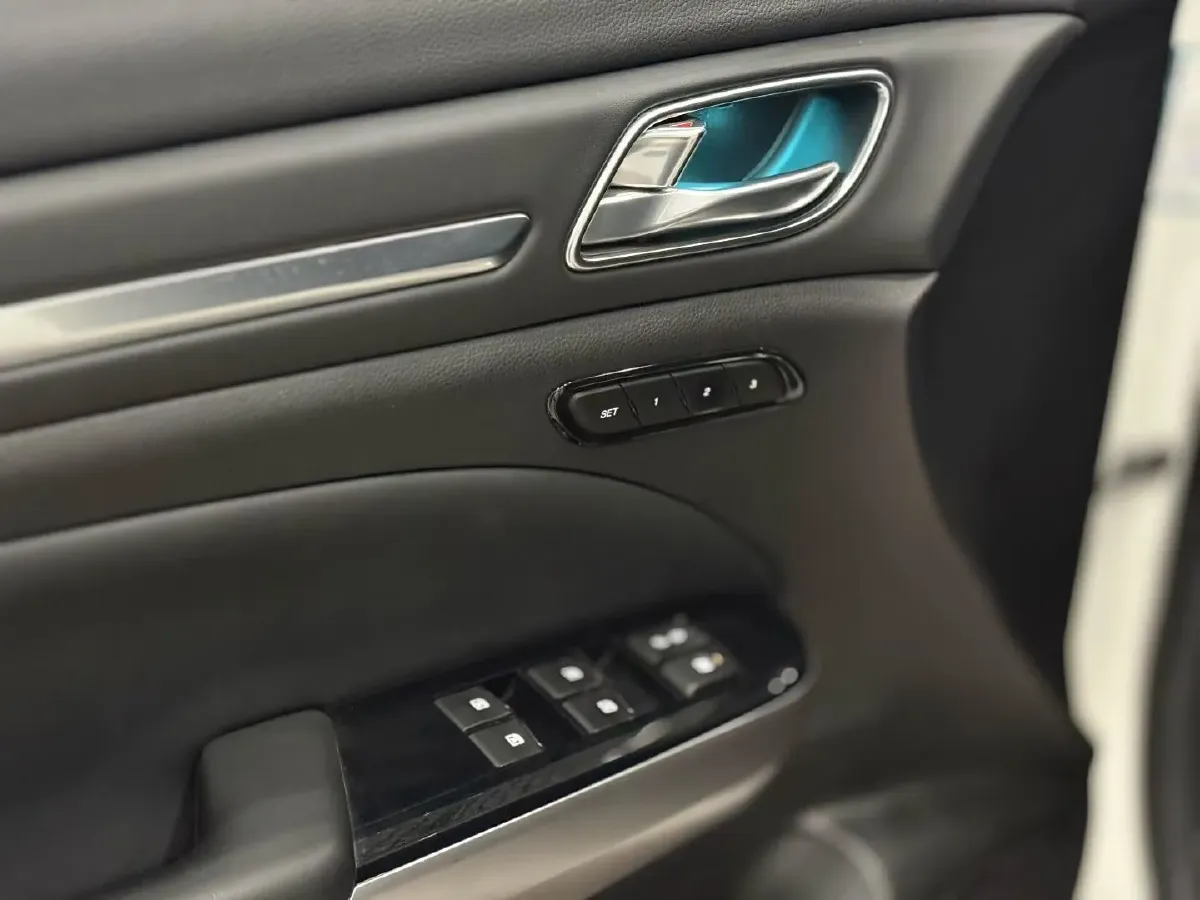 2020 GAC Trumpchi GS8 2.0T 252HP L4 6AT,autocango,china used car exporter,china ev exporter,chinese used car exporter,chinese used ev exporter