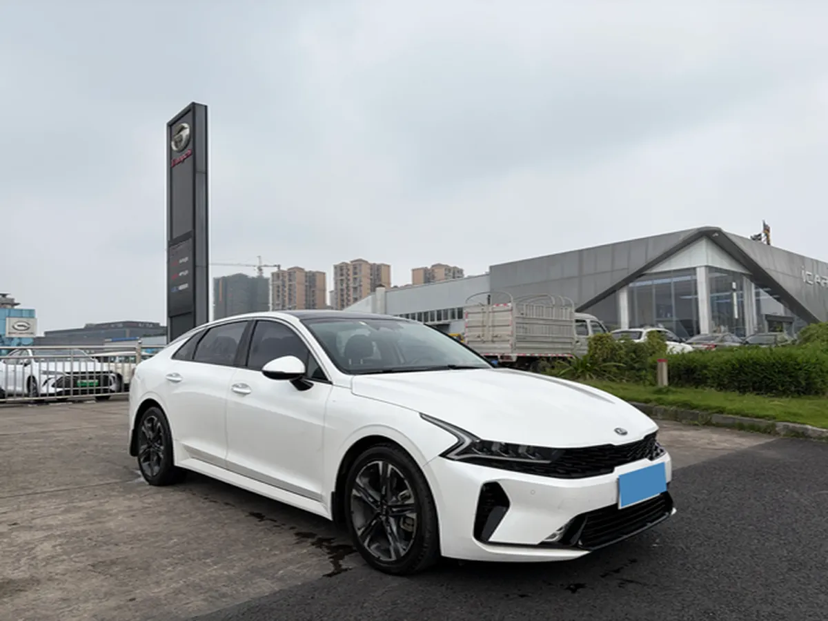 2020 Kia K5 2.0T 240HP L4 8AT,autocango,china used car exporter,china ev exporter,chinese used car exporter,chinese used ev exporter