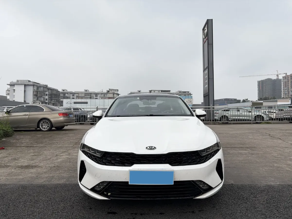 2020 Kia K5 2.0T 240HP L4 8AT,autocango,china used car exporter,china ev exporter,chinese used car exporter,chinese used ev exporter