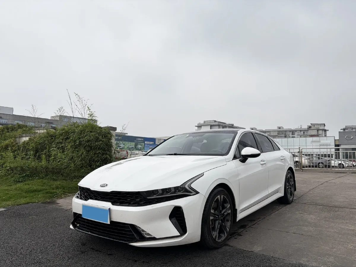 2020 Kia K5 2.0T 240HP L4 8AT,autocango,china used car exporter,china ev exporter,chinese used car exporter,chinese used ev exporter