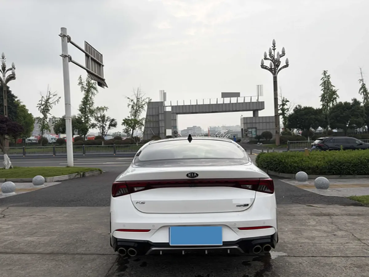 2020 Kia K5 2.0T 240HP L4 8AT,autocango,china used car exporter,china ev exporter,chinese used car exporter,chinese used ev exporter