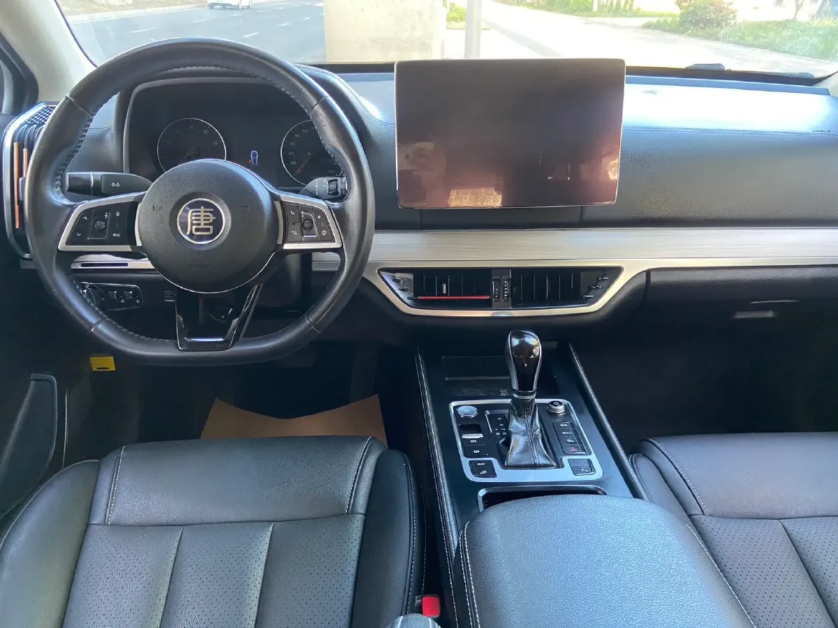 2018 BYD Tang 2.0T 205HP L4 6AT,autocango,china used car exporter,china ev exporter,chinese used car exporter,chinese used ev exporter