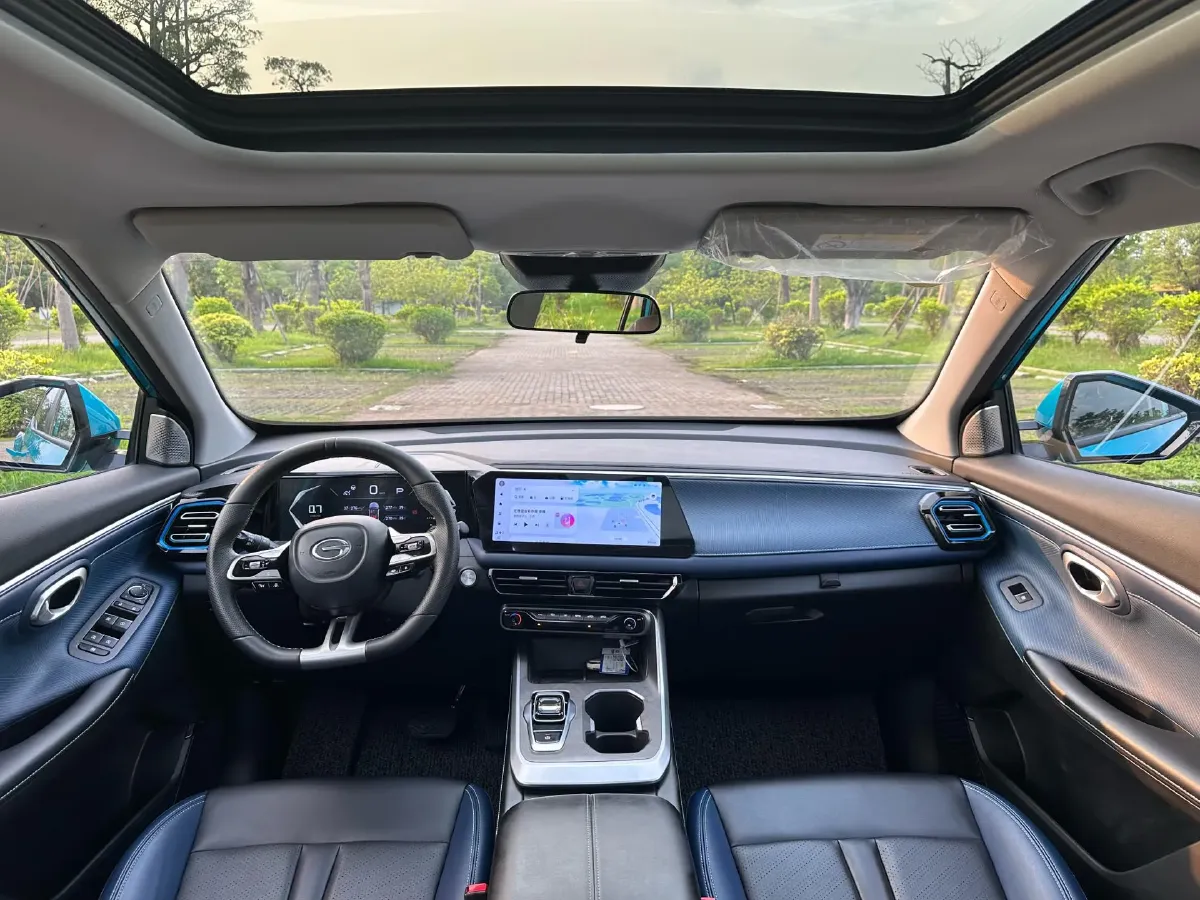 2023 GAC Trumpchi GS3 1.5T 177HP L4 7DCT,autocango,china used car exporter,china ev exporter,chinese used car exporter,chinese used ev exporter