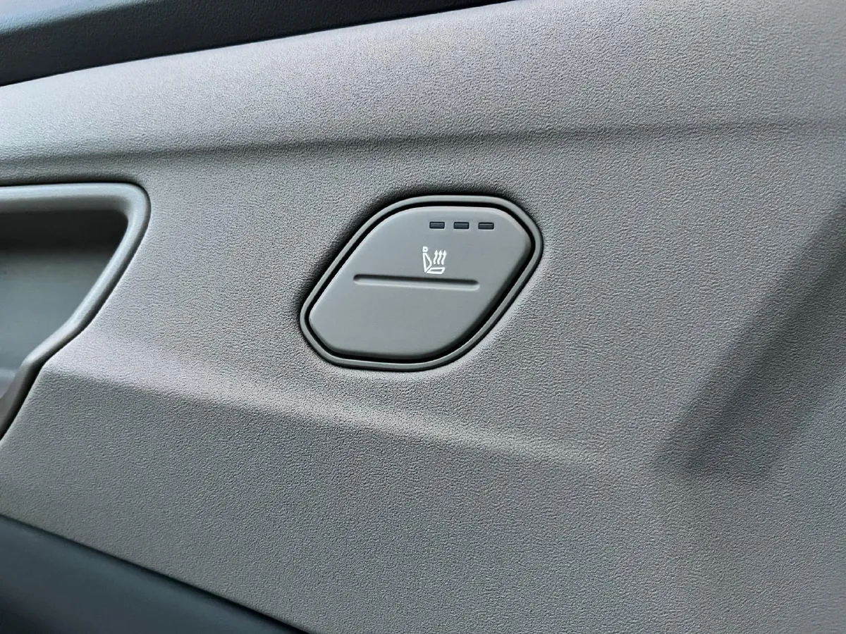 2024 Kia EV5 BEV 64.2KWH,autocango,china used car exporter,china ev exporter,chinese used car exporter,chinese used ev exporter