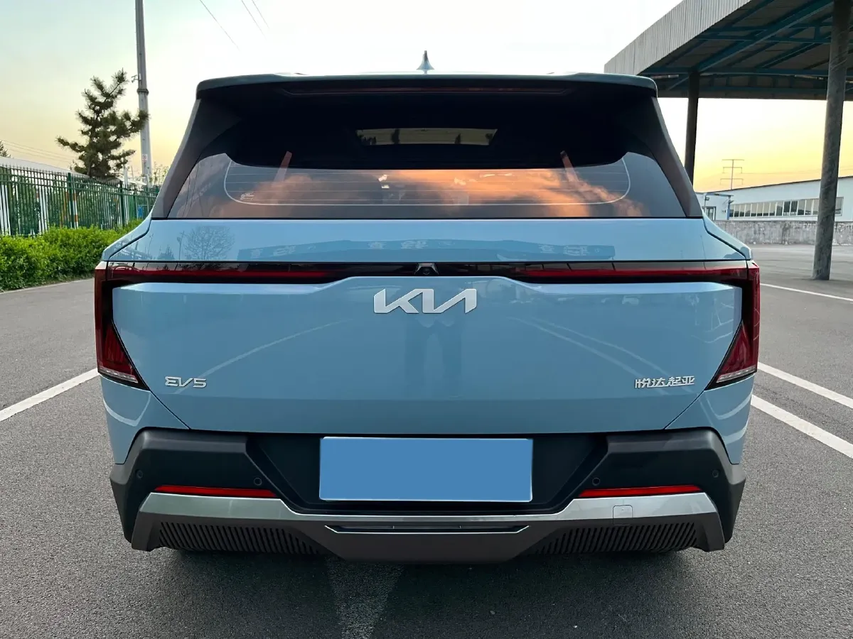 2024 Kia EV5 BEV 64.2KWH,autocango,china used car exporter,china ev exporter,chinese used car exporter,chinese used ev exporter