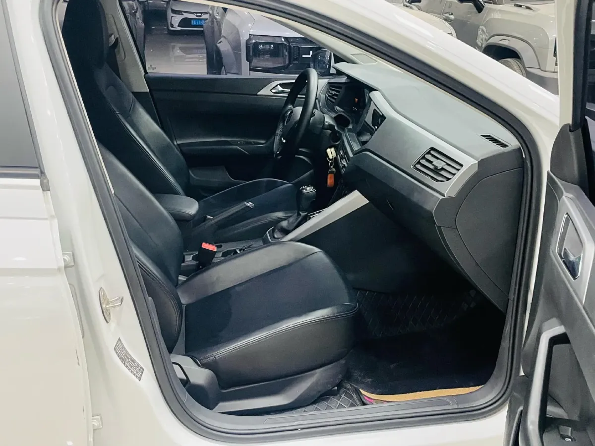 2023 Volkswagen Polo 1.5L 110HP L4 6AT,autocango,china used car exporter,china ev exporter,chinese used car exporter,chinese used ev exporter