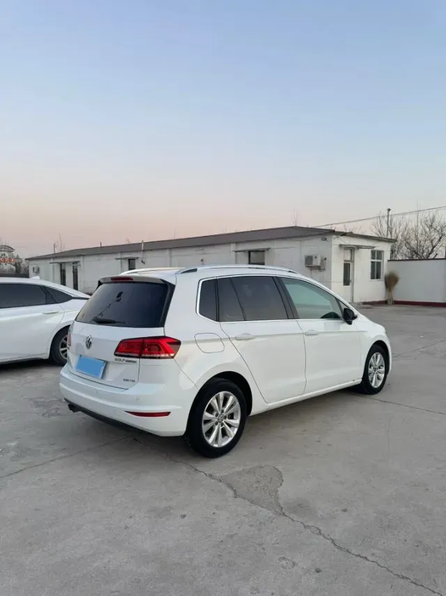 2018 Volkswagen Golf Sportsvan 1.4T 131HP L4 7DCT,autocango,china used car exporter,china ev exporter,chinese used car exporter,chinese used ev exporter