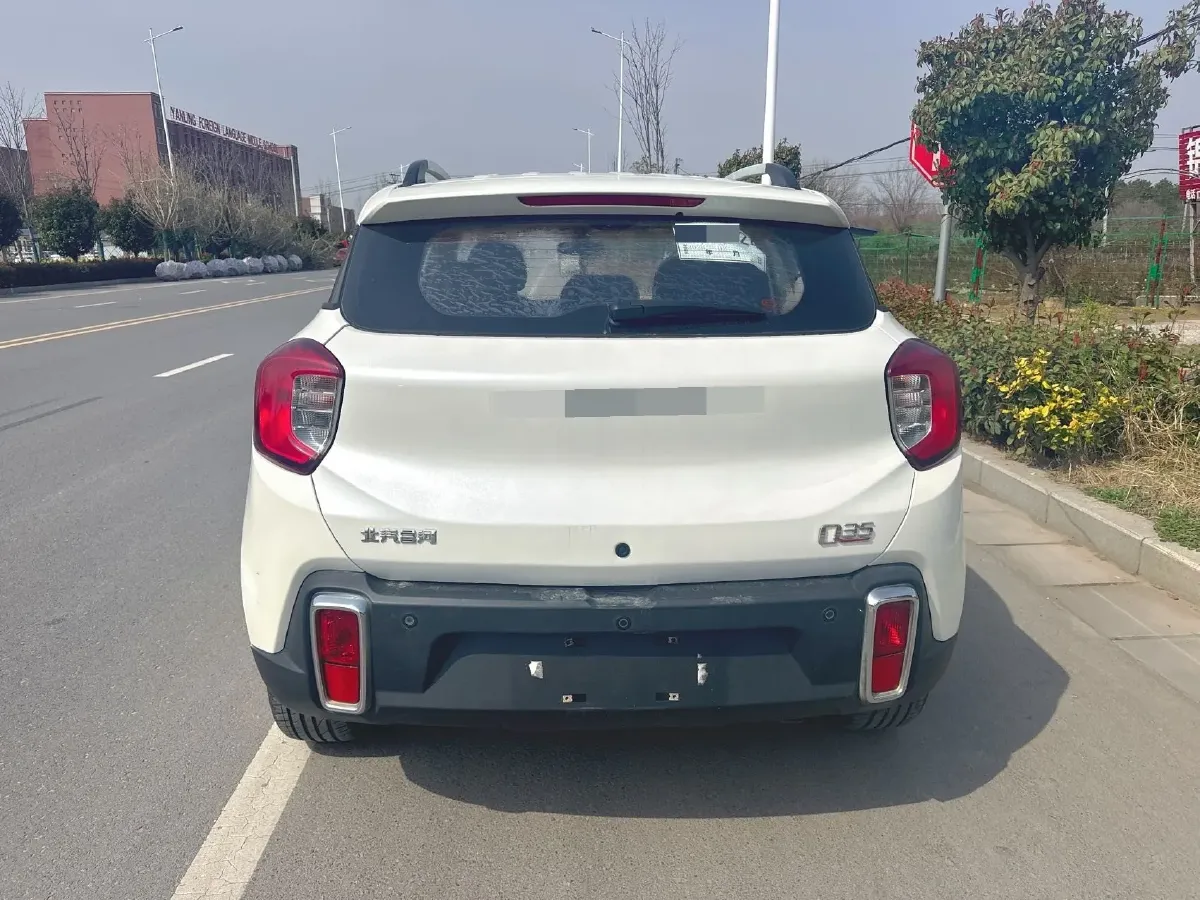 2016 BAIC ChangHe Q35 1.5L 116HP L4 5MT,autocango,china used car exporter,china ev exporter,chinese used car exporter,chinese used ev exporter