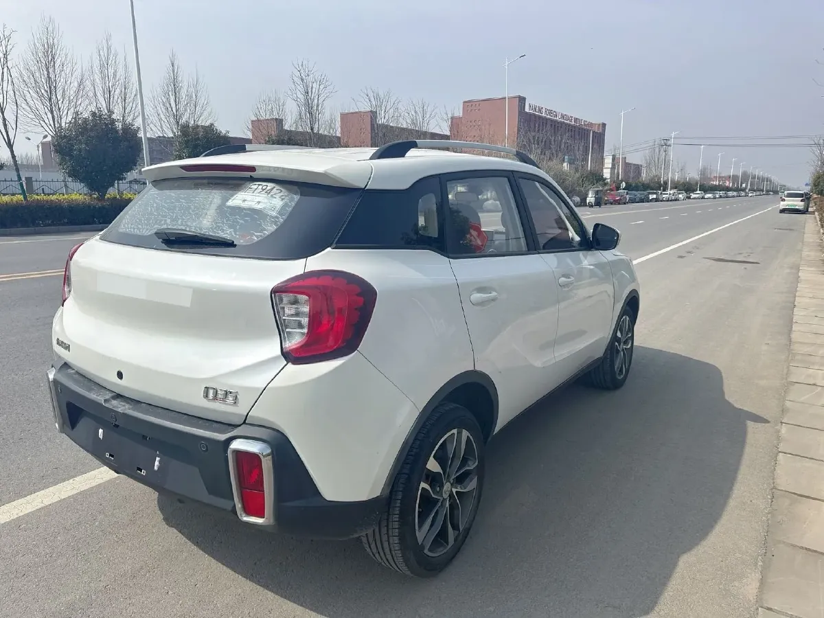 2016 BAIC ChangHe Q35 1.5L 116HP L4 5MT,autocango,china used car exporter,china ev exporter,chinese used car exporter,chinese used ev exporter
