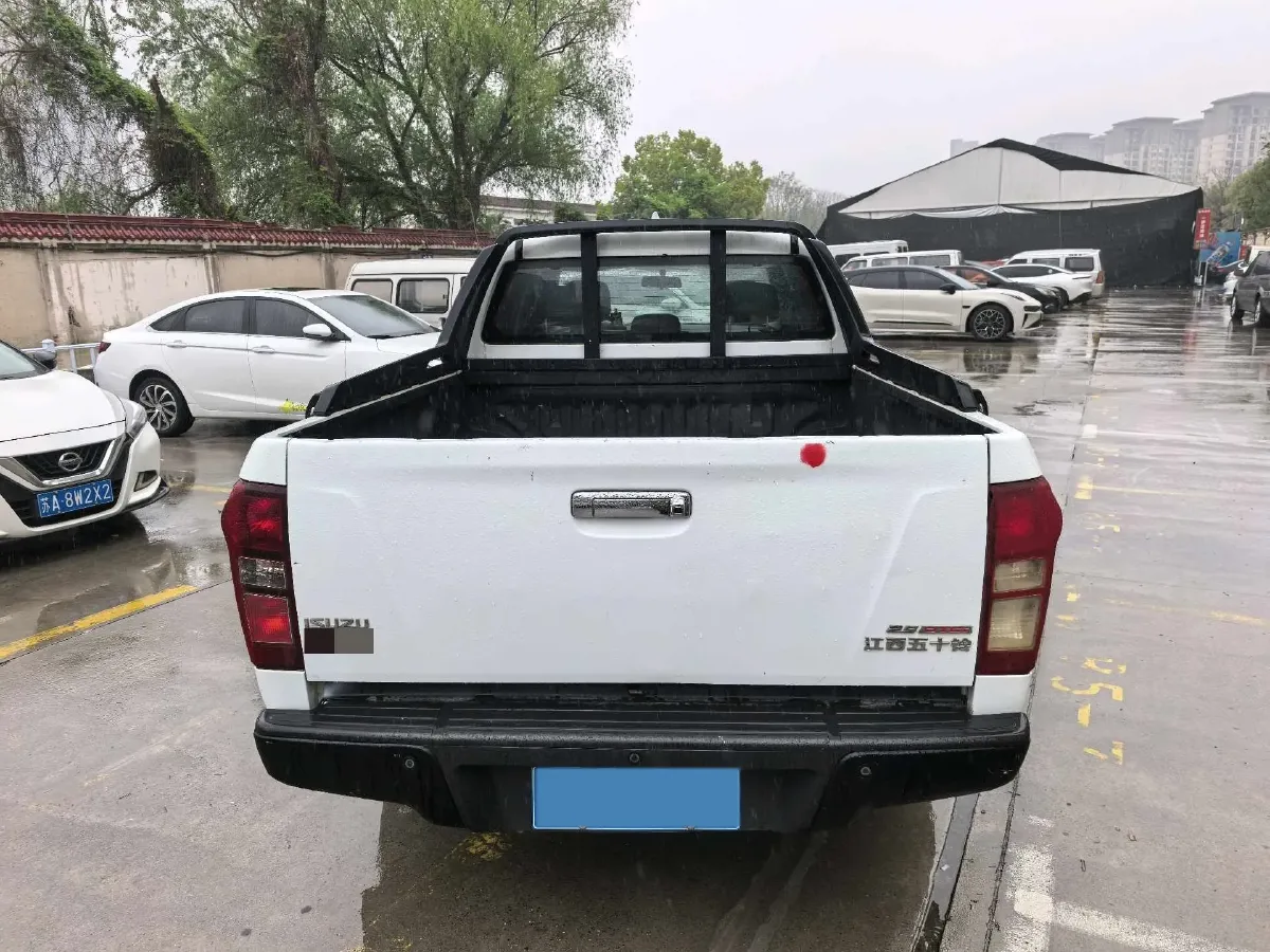 2020 Isuzu LingTuo 2.5T 150HP L4 6AT,autocango,china used car exporter,china ev exporter,chinese used car exporter,chinese used ev exporter