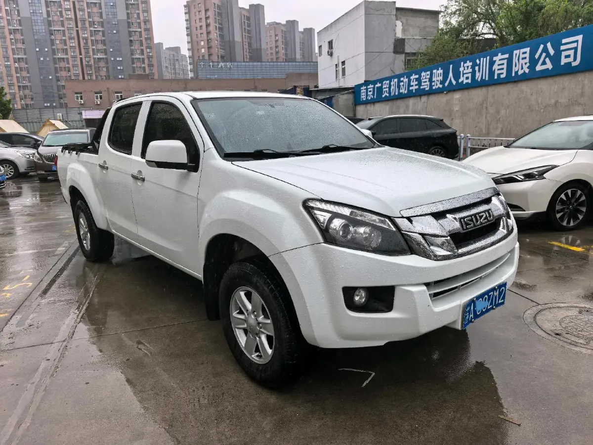 2020 Isuzu LingTuo 2.5T 150HP L4 6AT,autocango,china used car exporter,china ev exporter,chinese used car exporter,chinese used ev exporter