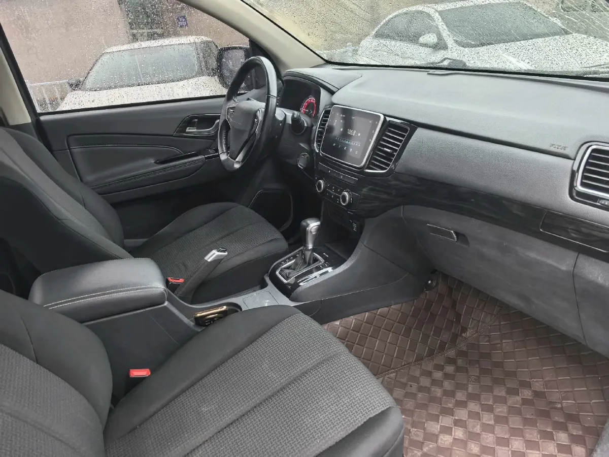 2020 Isuzu LingTuo 2.5T 150HP L4 6AT,autocango,china used car exporter,china ev exporter,chinese used car exporter,chinese used ev exporter