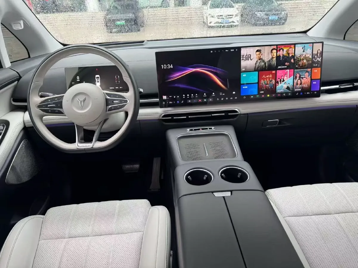 2025 Voyah Dream BEV 108.7KWH,autocango,china used car exporter,china ev exporter,chinese used car exporter,chinese used ev exporter