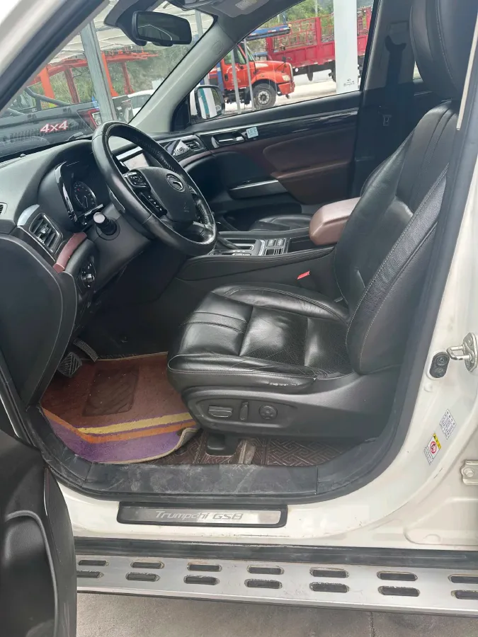 2017 GAC Trumpchi GS8 2.0T 201HP L4 6AT,autocango,china used car exporter,china ev exporter,chinese used car exporter,chinese used ev exporter