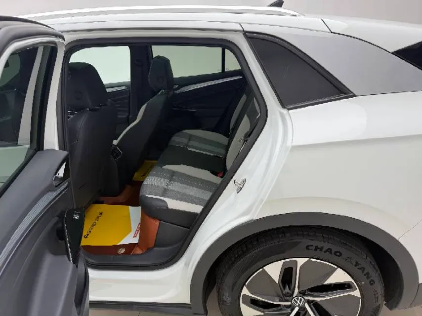 2024 Volkswagen ID.4 Crozz BEV 55.7KWH,autocango,china used car exporter,china ev exporter,chinese used car exporter,chinese used ev exporter