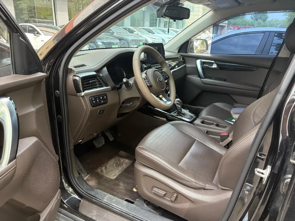 2018 Kia Sportage R 2.0L 160HP L4 6AT,autocango,china used car exporter,china ev exporter,chinese used car exporter,chinese used ev exporter