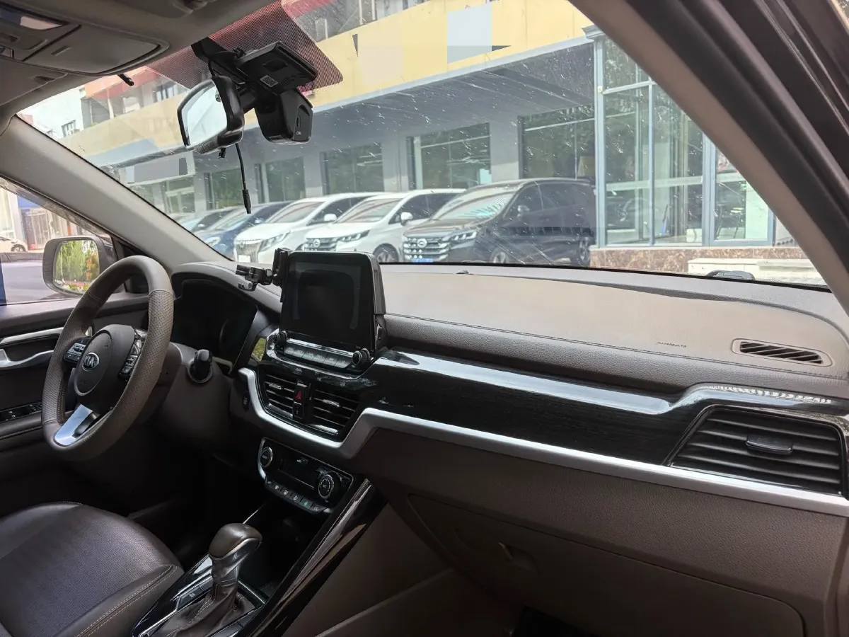 2018 Kia Sportage R 2.0L 160HP L4 6AT,autocango,china used car exporter,china ev exporter,chinese used car exporter,chinese used ev exporter